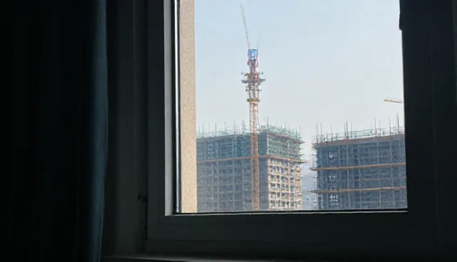 窗帘清洗常见误区及家庭保洁解决方案